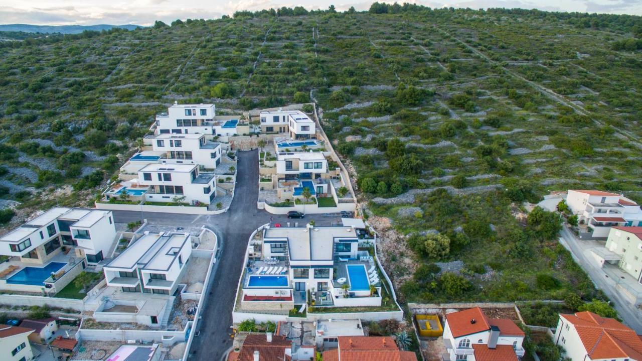 Holiday Home Olive Exclusive - 8 People, Heated Pool, Okrug Gornji, Sea View Trogir Exterior photo