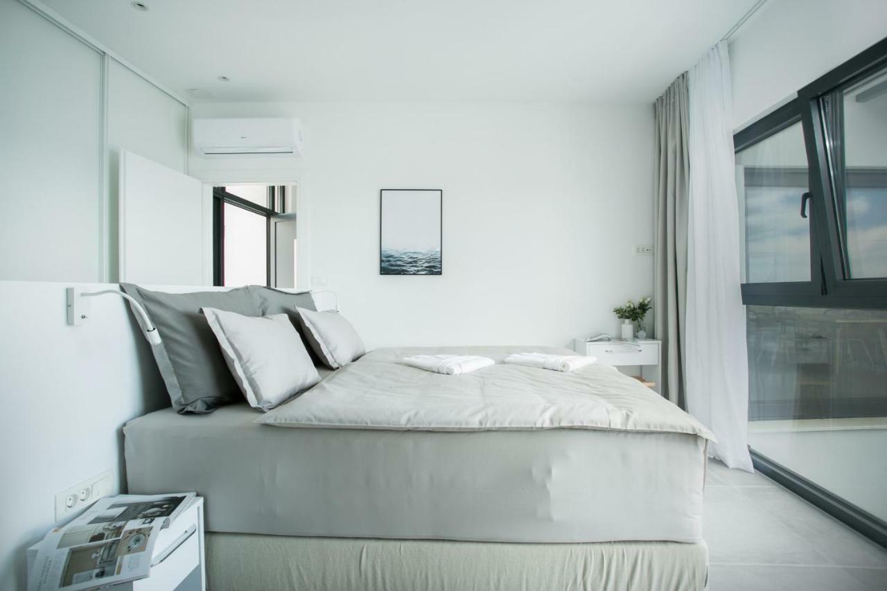 Holiday Home Olive Exclusive - 8 People, Heated Pool, Okrug Gornji, Sea View Trogir Exterior photo
