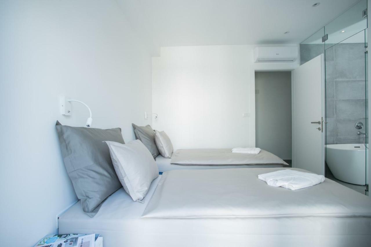 Holiday Home Olive Exclusive - 8 People, Heated Pool, Okrug Gornji, Sea View Trogir Exterior photo