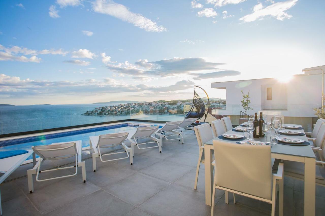 Holiday Home Olive Exclusive - 8 People, Heated Pool, Okrug Gornji, Sea View Trogir Exterior photo