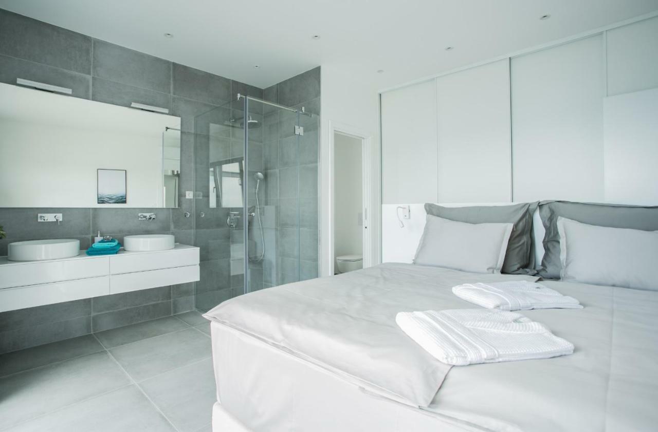 Holiday Home Olive Exclusive - 8 People, Heated Pool, Okrug Gornji, Sea View Trogir Exterior photo